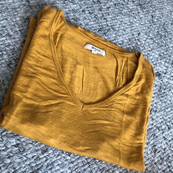 Tank top - Picture 3 of 3